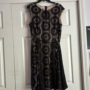London Style Cream Dress with Black Lace and Belt Size 16